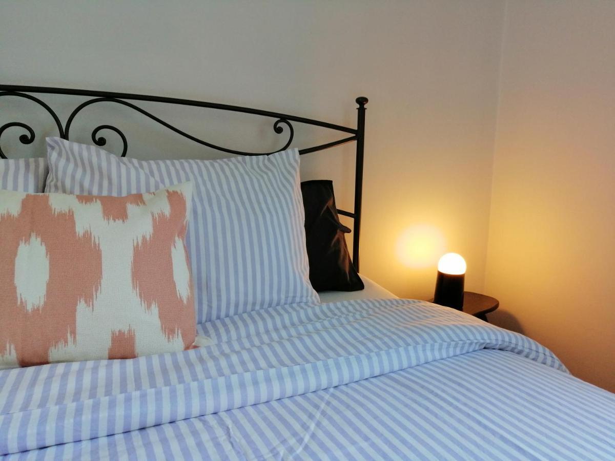 Large Apartment 800M From The Beach 90 Square Meters Oostende Ngoại thất bức ảnh